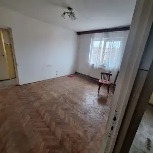 Vand apartament 2 camere - Brasov