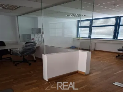 Inchiriere Birouri - Grawe Business Center  - de la 160 mp - foto 11