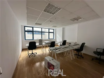 Inchiriere Birouri - Grawe Business Center  - de la 160 mp - foto 3