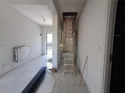 Casa  la pret de apartament parter la asfalt! -Finalizata! - foto 6