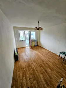 LIBER 4 camere confort 1 Decomandat 82mp, etaj 5, Viziru 3 - foto 3