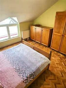 O proprietate rara | Locuinta generoasa + spațiu comercial cu acces stradal - foto 13
