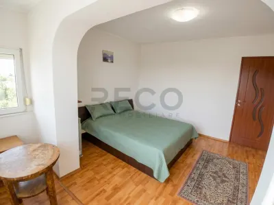 RECO Apartament decomandat cu 3 camere Orientare dubla Piata 22 Decembrie - foto 8