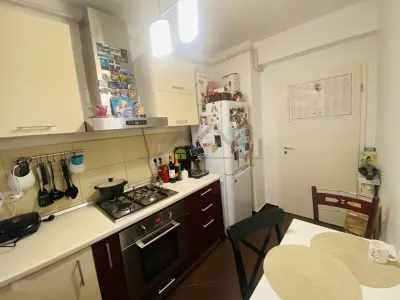 Apartament 3 camere - foto 2