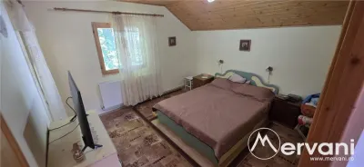 Vila cu 4 camere de vanzare in Busteni - foto 8