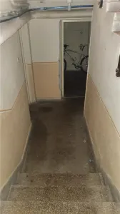 Apartament la vila cu garaj, Zona Dealului - foto 18