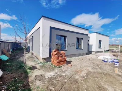 COMISION 0% DUPLEX DE VANZARE INTRARE MOSNITA - Timisoara