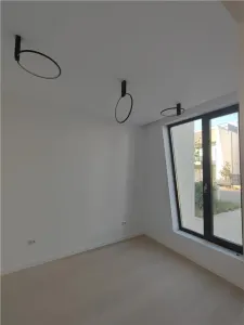Voluntari - Vila P+2E-Smart House-Millo-padure-comision 0 % - foto 10