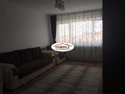 Apartament 3 camere de vanzare in Hipodrom Sibiu - foto 2
