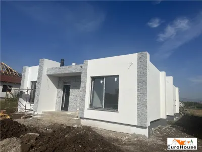 Casa noua  de vanzare in Alba Iulia - foto 4