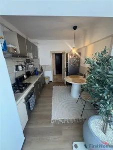 Ap 3 cam, et 3/4 ,86 mp utili, zona Gerald-B-dul Brailei renovat - foto 2