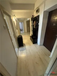 Ap 3 cam, et 3/4 ,86 mp utili, zona Gerald-B-dul Brailei renovat - foto 12