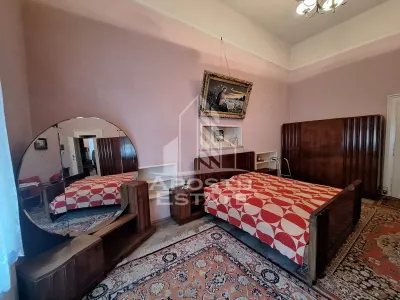 Apartament cu 6 camere, 230 mp, Ultracentral - foto 4