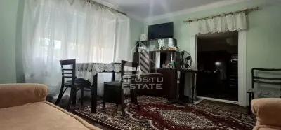 Casa 4 camere,Teren 360 mp Micalaca Garaj, Gradin - foto 4