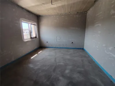 DUPLEX SPATIOS - ZONA BUNA - TOATE UTILITATILE - foto 5
