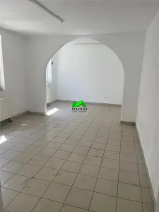 Spatiu comercial de inchiriat Sibiu Mihai Viteazul - foto 3