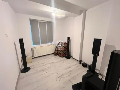 Apartament 3 camere, pe 2 nivele cu curte, in Bucium - foto 6