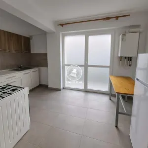 Apartament Nou 3 camere  de vanzare  Valea Lupului - foto 4