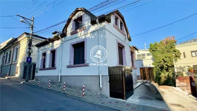 Vila  de vanzare  Copou, - Iasi