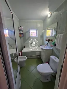 Apartament 3 camere  de vanzare  Tg Cucu - Podul de Fier, - foto 9