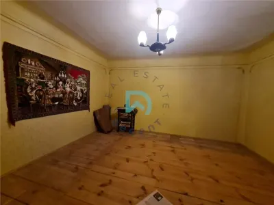 Casa Crizbav, singur in curte, Brasov - foto 16