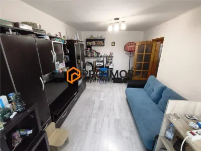 Apartament 2 camere cf 2 semidecomandat zona Balcescu - Buzau