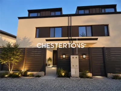 INCHIRIERE/Vila P+1+M/216mp utili/Premium/Resedinta/Office - Otopeni