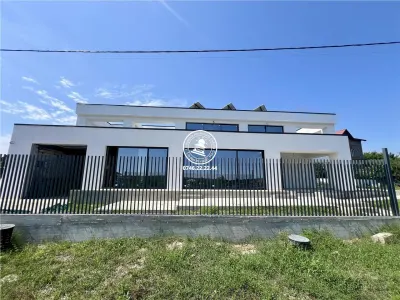 Vila  de vanzare  Horpaz, - Iasi