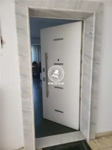 Apartament 3 camere  de vanzare  Lunca Cetatuii, - foto 6