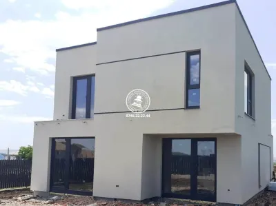 Vila  de vanzare  Valea Lupului, - foto 2