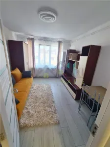 Garsoniera  renovata, mobilata si utilata intrare Racadau - foto 2