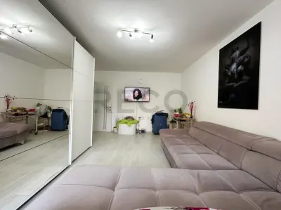 RECO Apartament PB  in Decebal la etaj intermediar - foto 2
