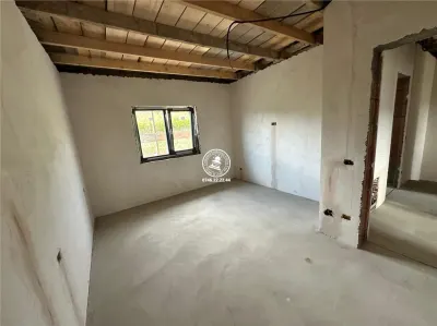 Vila 5 camere de vanzare, Tomesti - foto 14