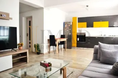 DE ÎNCHIRIAT | Apartament decomandat | Bloc 2020 | Micro 12, RAGC. - Targoviste