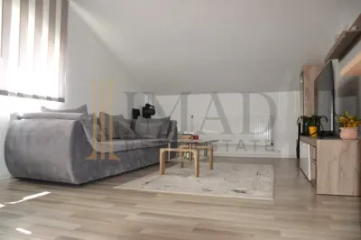 DE ÎNCHIRIAT | Apartament decomandat | Bloc 2020 | Micro 12, RAGC. - foto 3