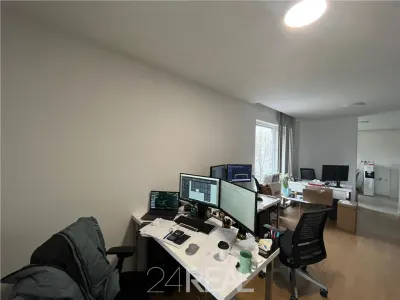 Apartamente de inchiriat pentru birouri - 2 camere - foto 7