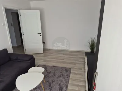 Apartament cu 2 camere cu balcon zona Cedonia - foto 2