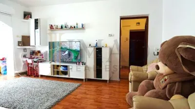 Apartament 2 camere de vânzare – Micro 9, Târgoviște – modernizat, Scoala 8. - foto 4