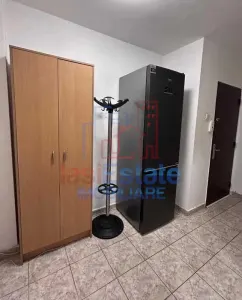 Apartament 3 camere, 57 mp, cu centrala si AC - Podu Ros - foto 5