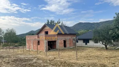 Casa de vanzare in  Tautii Magheraus - foto 1