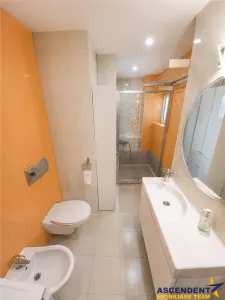 Proprietate cu caracter, regim vila, echipate, panorama montana, istorie, Central, Brasov - foto 12