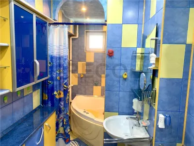RECO Apartament 3 camere Tip A modificat 73 mp utili  Piata Cetatii Etaj 7/10 cu lift. - foto 7