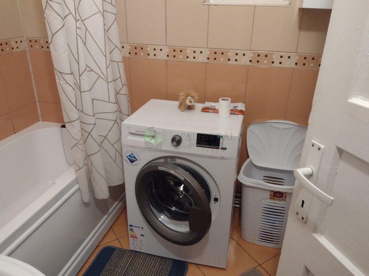 Apartament 2 camere mobilat-utilat zona Mesota 2300 lei - Brasov