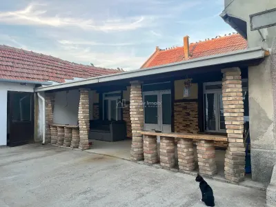 Ohaba-Forgaci, Casa Cu Doua Corpuri, 6 Cam. 268 Mp., Teren 2.999 Mp. Cu Pomicultura,  Zona Centrala - foto 3
