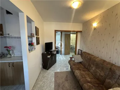 Apartament 3 camere de inchiriat Centru UMF - foto 7