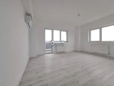 Apartament 1 camera de vanzare in Iasi, Galata, 43.63 mp, baie cu geam - foto 3
