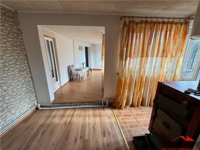 Casa stradala de vanzare in Focsani , str Odobesti nr 56 - foto 21
