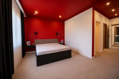 CASA INDIVIDUALA - PROIECT SUPERB - ZONA FOARTE BUNA - foto 11