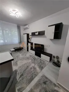 Garsoniera - Zona Nicolina (Podu Ros) - foto 4