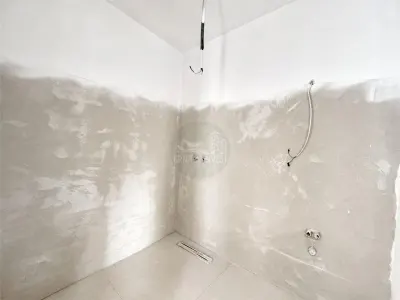 Apartament NOU la cheie  3 camere intabulat la cheie zona Turnisor - foto 9